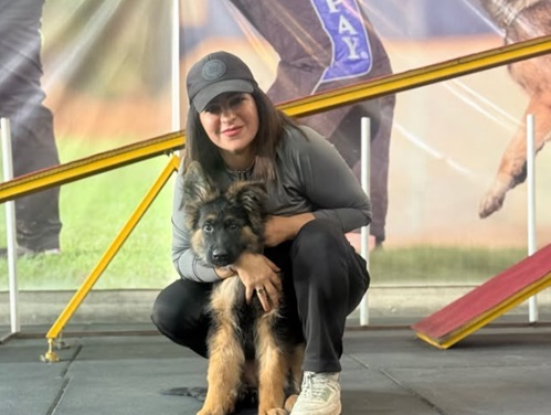 آموزش به سگها در اصفهان، مربی سگ اصفهان خانم سهیلا کیانی مقدم