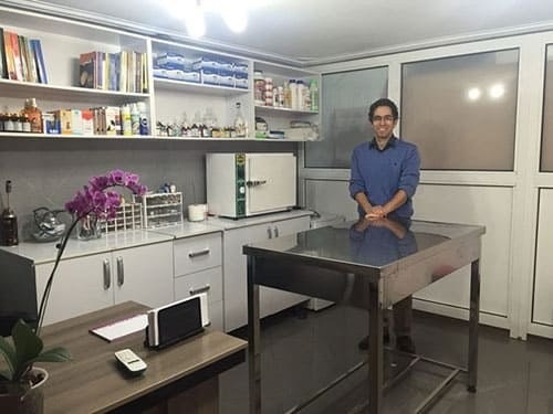 کلینیک دامپزشکی شبانه روزی پارسه در شهریار